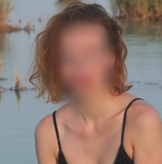 Alice, 25 anni