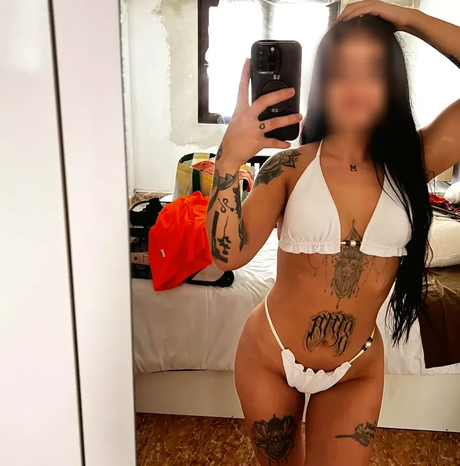 Ambra, 28 anni